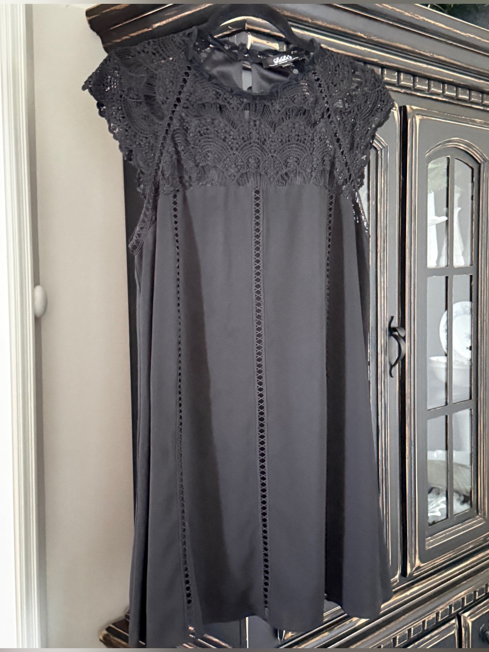 Lulus Black Lace High-Neck Shift Dress - Size XL